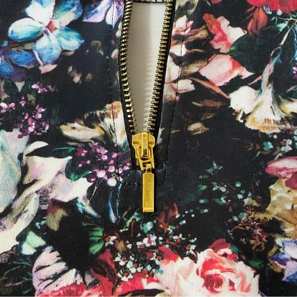 111. DEX Mini-Skirt - Licorice Black/Floral - Size Medium - Picture 8 of 11